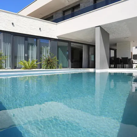 033 - Adriatic Luxury Villa *